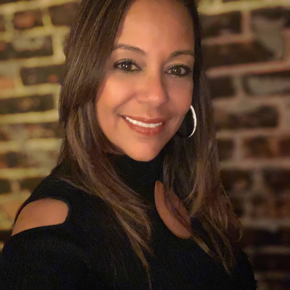 Meet your Posher, Janet